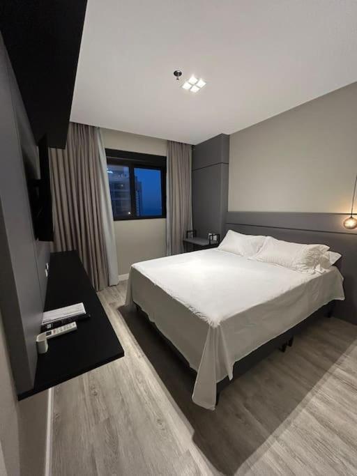 דירות איטפמה Flat 1609 Infinity Tower מראה חיצוני תמונה